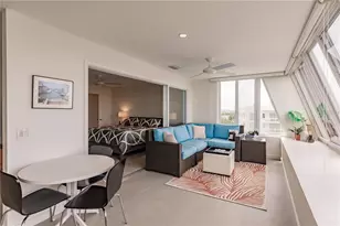 1200 E Peppertree Ln, Sarasota, FL 34242 - Photo 29