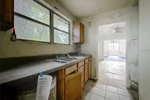 1227 W 3rd St, Jacksonville, FL 32209 - Photo 17