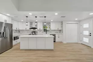 224 Timberlane Dr, Palm Harbor, FL 34683 - Photo 11