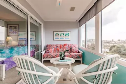 1200 E Peppertree Lane #406, Sarasota, FL 34242 - Photo 11