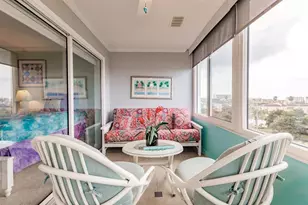 1200 E Peppertree Ln, Sarasota, FL 34242 - Photo 11