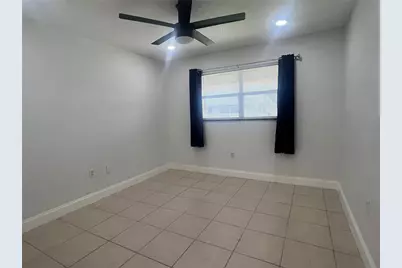 10038 62nd Terrace N #17, Saint Petersburg, FL 33708 - Photo 11