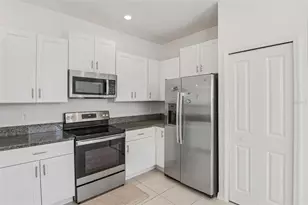 6060 Acara Ln, Land O Lakes, FL 34638 - Photo 9