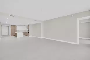 275 1st Ave S, Saint Petersburg, FL 33701 - Photo 13