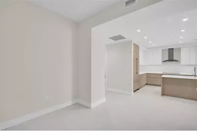 275 1st Avenue S #3703, Saint Petersburg, FL 33701 - Photo 7