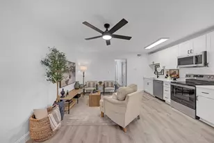 224 6th Ave N, Saint Petersburg, FL 33701 - Photo 15