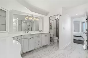 5700 Mariner St, Tampa, FL 33609 - Photo 31