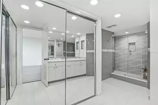 5700 Mariner St, Tampa, FL 33609 - Photo 37