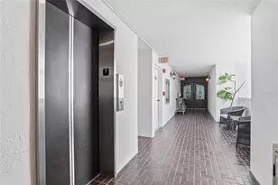 5700 Mariner St, Tampa, FL 33609 - Photo 43