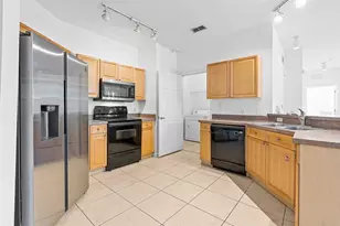 707 Terrace Ridge Cir, Davenport, FL 33896 - Photo 5