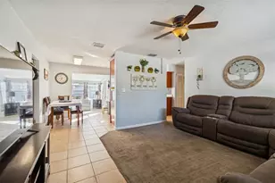 6533 26th St N, Saint Petersburg, FL 33702 - Photo 9