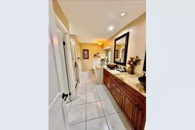 9611 Cypress Brook Road, Tampa, FL 33647 - Photo 11