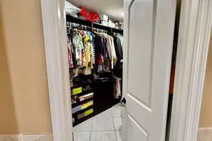 9611 Cypress Brook Rd, Tampa, FL 33647 - Photo 15