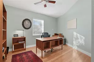 2316 S Shore Dr SE, Saint Petersburg, FL 33705 - Photo 29