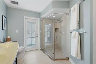 2316 S Shore Drive SE, Saint Petersburg, FL 33705 - Photo 25