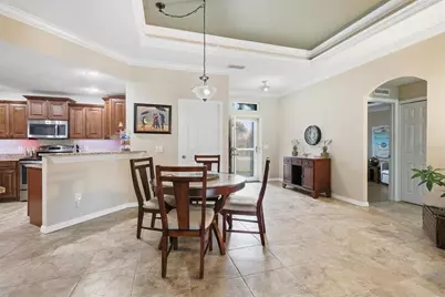 12710 SW Lake Side Drive, Lake Suzy, FL 34269 - Photo 11