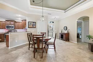 12710 SW Lakeside Dr, Lake Suzy, FL 34269 - Photo 11