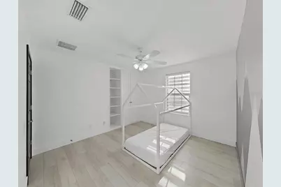 2202 Landside Drive, Valrico, FL 33594 - Photo 43