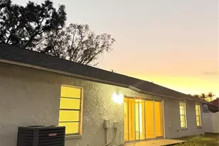 7516 S Sanibel Cir, Temple Terrace, FL 33637 - Photo 15