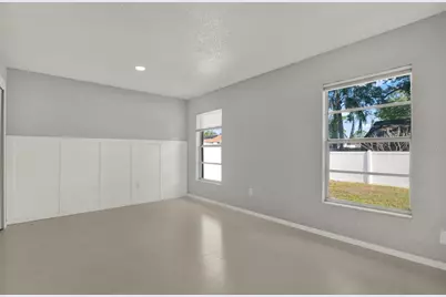 7516 S Sanibel Circle, Temple Terrace, FL 33637 - Photo 9