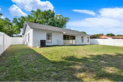 7516 S Sanibel Circle, Temple Terrace, FL 33637 - Photo 17