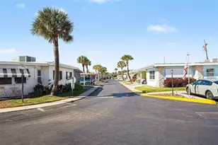 250 Rosery Rd NW, Largo, FL 33770 - Photo 23