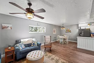 250 Rosery Rd NW, Largo, FL 33770 - Photo 5