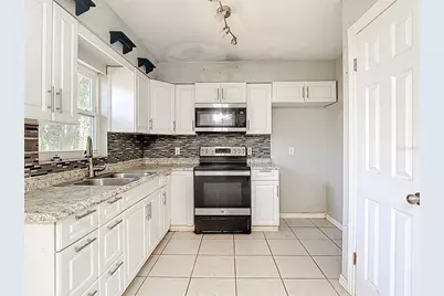 27183 Thorncrest Avenue, Brooksville, FL 34602 - Photo 15