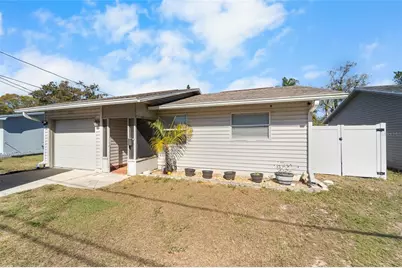 1221 36th Terrace N, Saint Petersburg, FL 33704 - Photo 1