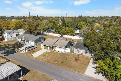 1221 36th Terrace N, Saint Petersburg, FL 33704 - Photo 19