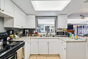 7840 Coventry Dr, Port Richey, FL 34668 - Photo 13