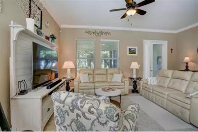 219 Sunset Crest Court, Apollo Beach, FL 33572 - Photo 11