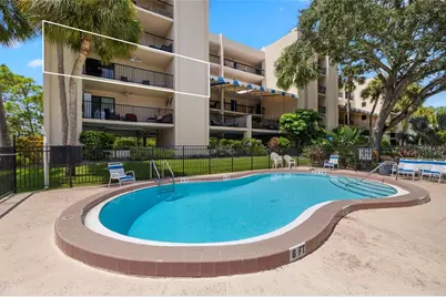 402 Tarpon Point, Tarpon Springs, FL 34689 - Photo 1