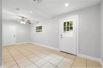 5698 38th Avenue N, Saint Petersburg, FL 33710 - Photo 25