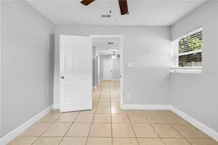 5698 38th Ave N, Saint Petersburg, FL 33710 - Photo 27