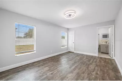 5698 38th Avenue N, Saint Petersburg, FL 33710 - Photo 13