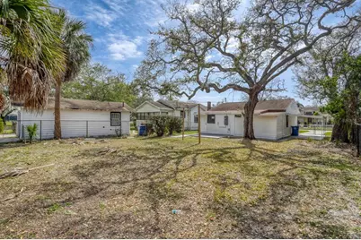 711 19th Avenue S, Saint Petersburg, FL 33705 - Photo 27