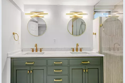 711 19th Avenue S, Saint Petersburg, FL 33705 - Photo 17