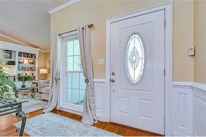 5008 Country Hills Drive, Tampa, FL 33624 - Photo 3