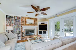 5008 Country Hills Dr, Tampa, FL 33624 - Photo 21