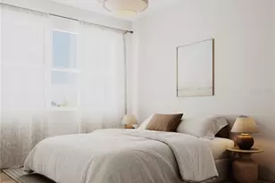 379 13th St N, Saint Petersburg, FL 33705 - Photo 9