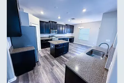 909 Meadow Glade Drive, Ruskin, FL 33570 - Photo 9