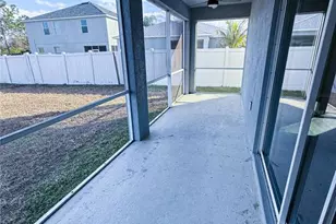 909 Meadow Glade Dr, Ruskin, FL 33570 - Photo 21