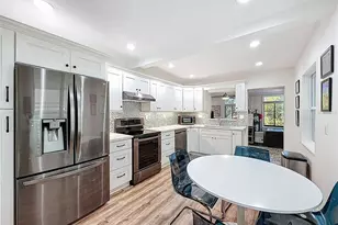 546 Norfolk St, Dunedin, FL 34698 - Photo 9