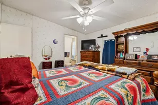 36801 Judee Dr, Zephyrhills, FL 33541 - Photo 27