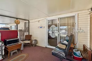 36801 Judee Dr, Zephyrhills, FL 33541 - Photo 41