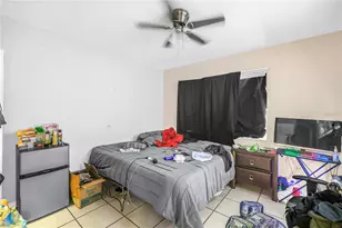 901 12th St S, Saint Petersburg, FL 33712 - Photo 9