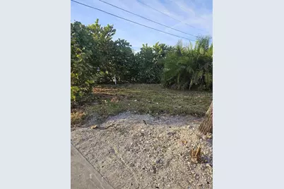 251 Winson Avenue, Englewood, FL 34223 - Photo 5