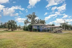 10820 S County Rd 39, Lithia, FL 33547 - Photo 5