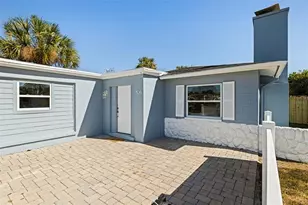 656 59th St S, Saint Petersburg, FL 33702 - Photo 5